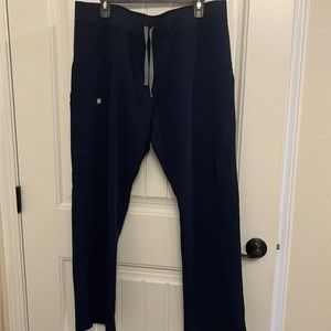 Figs Kade cargo scrub pants in navy blue